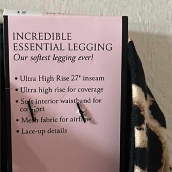 Victoria’s Secret incredible essential legging leopard print medium - Picture 2 of 8